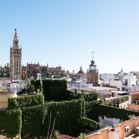 Cozy Apartment In House-Palace With Private Patio Seville Exterior photo